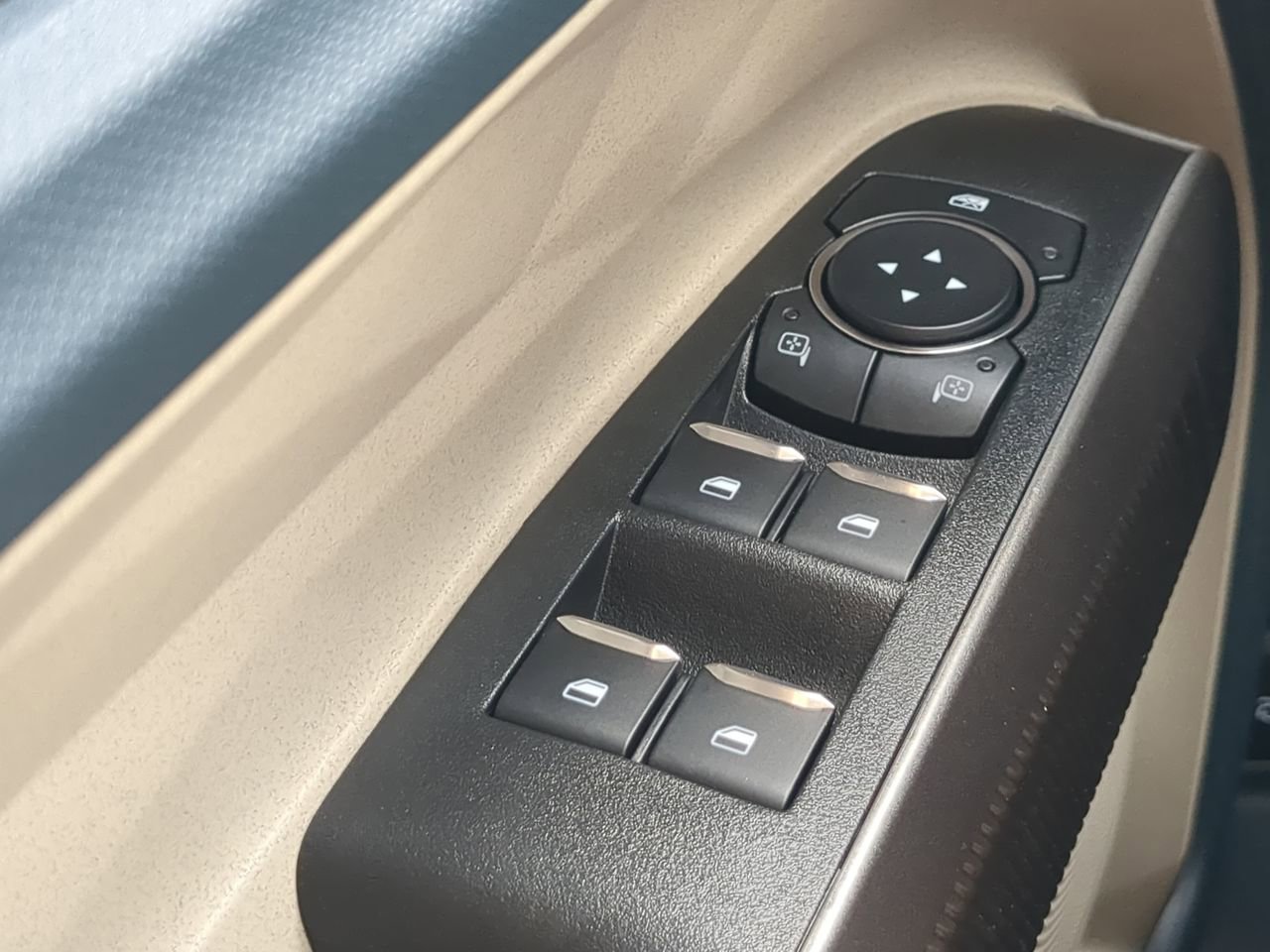 New 2026 Ford Maverick Lariat AWD/4WD image 22