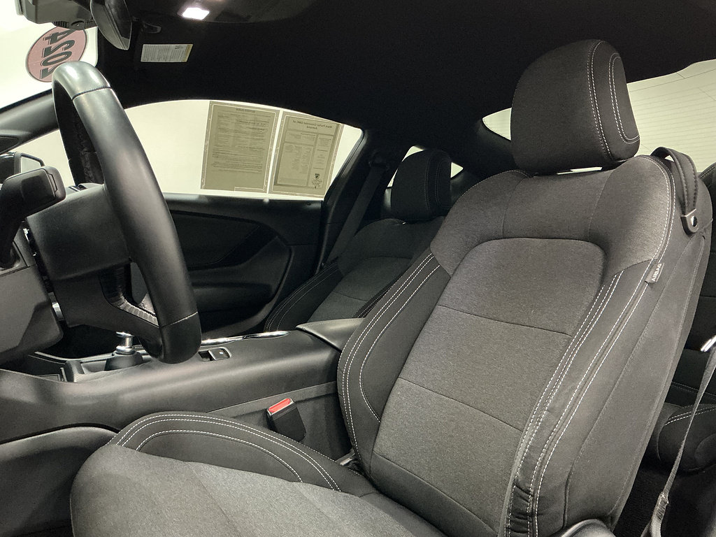 Used 2024 Ford Mustang GT RWD image 9