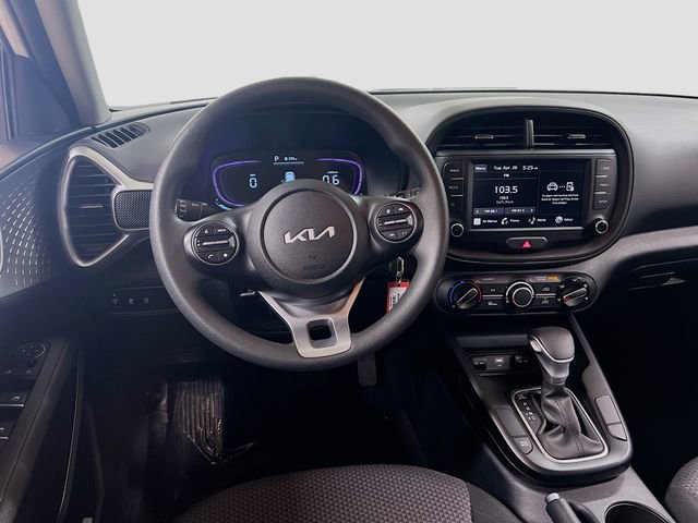 Certified 2025 Kia Soul S FWD image 21
