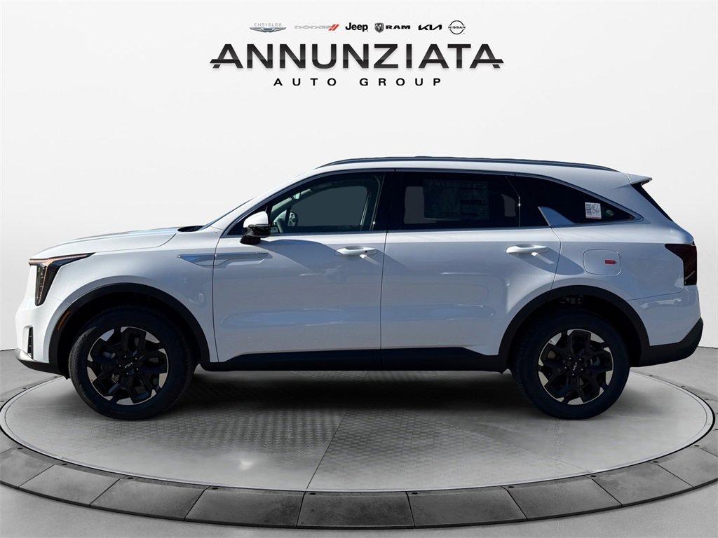 New 2026 Kia Sorento S image 2