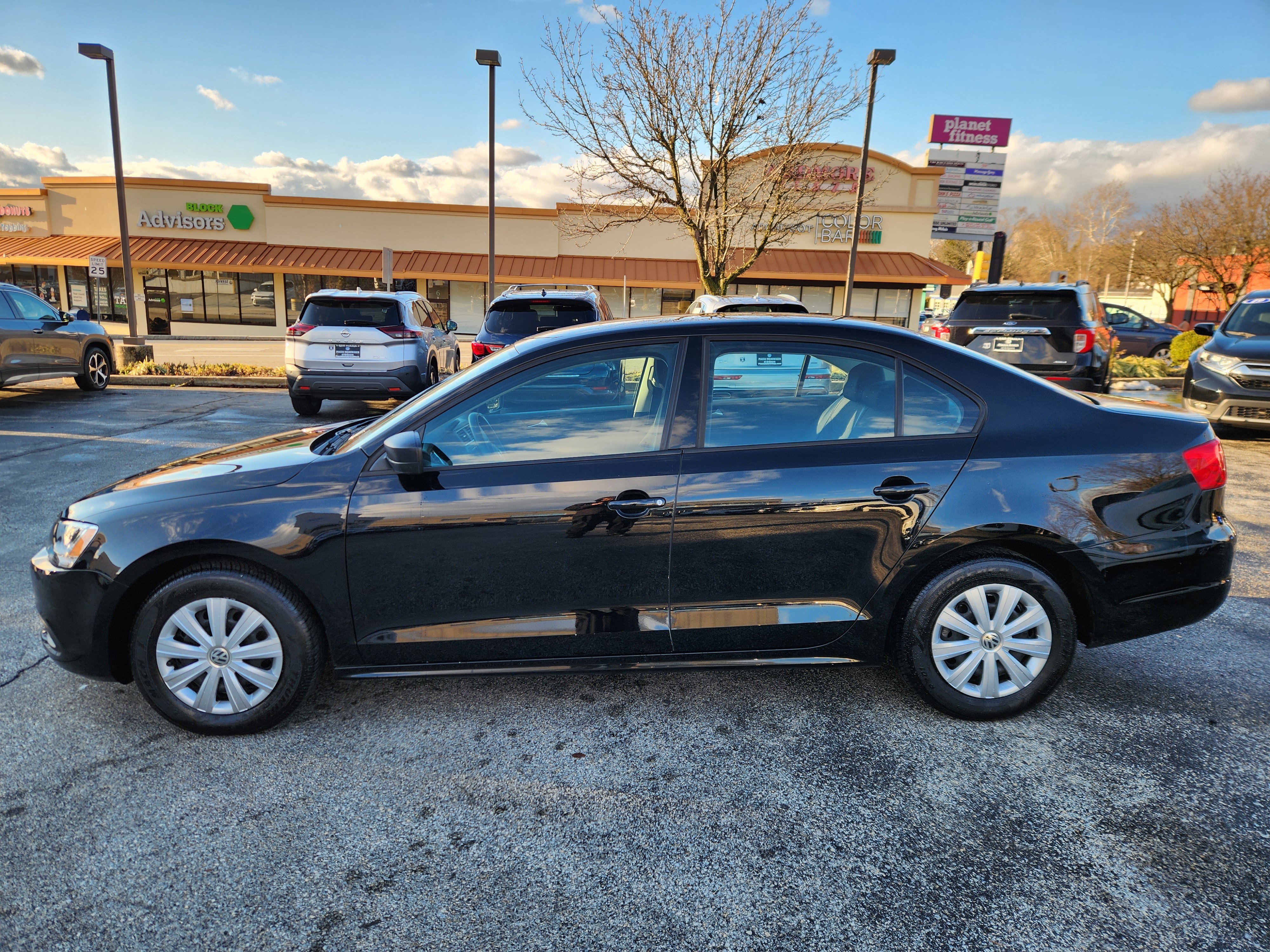 Used 2014 Volkswagen Jetta S image 5