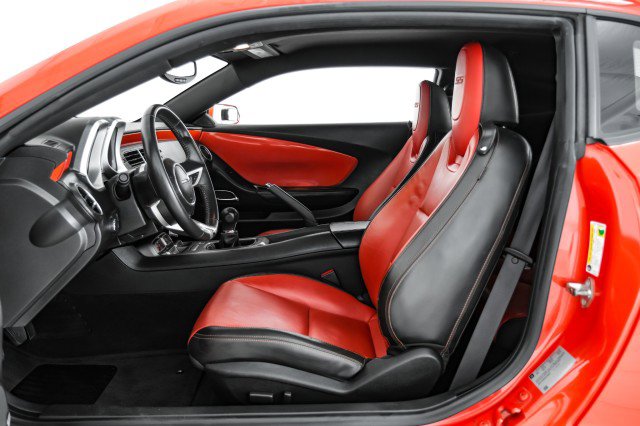 Used 2010 Chevrolet Camaro SS w/ RS Package image 21
