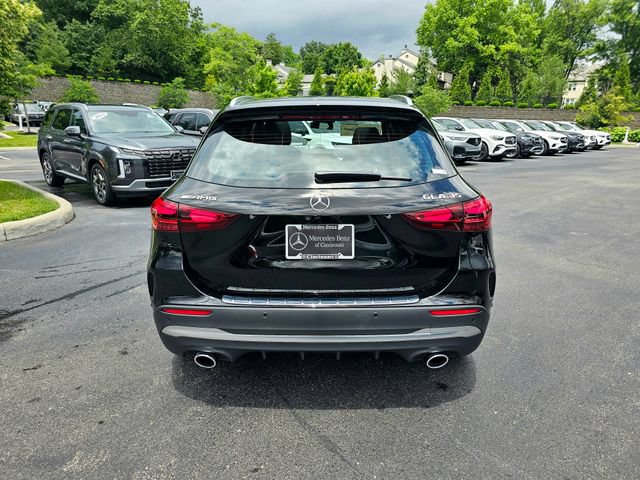 New 2026 Mercedes-Benz GLA 35 AMG 4MATIC image 8