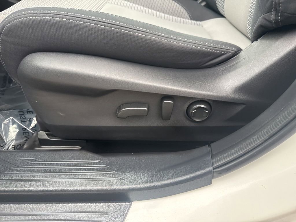 Used 2023 Subaru Outback Premium image 56