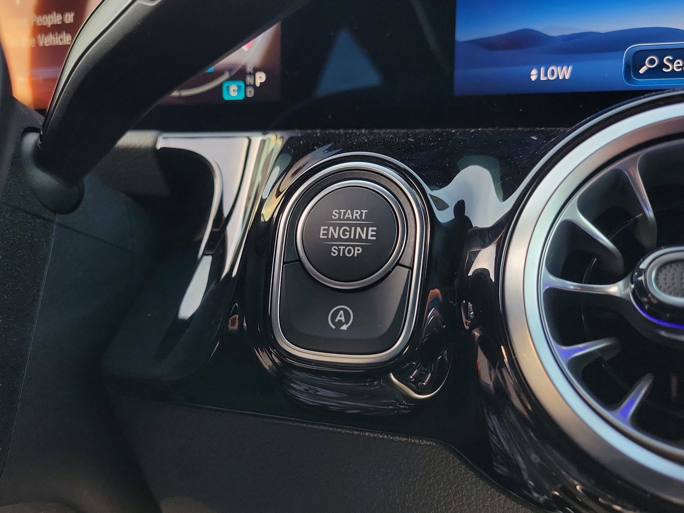 Certified 2026 Mercedes-Benz GLA 250 image 31