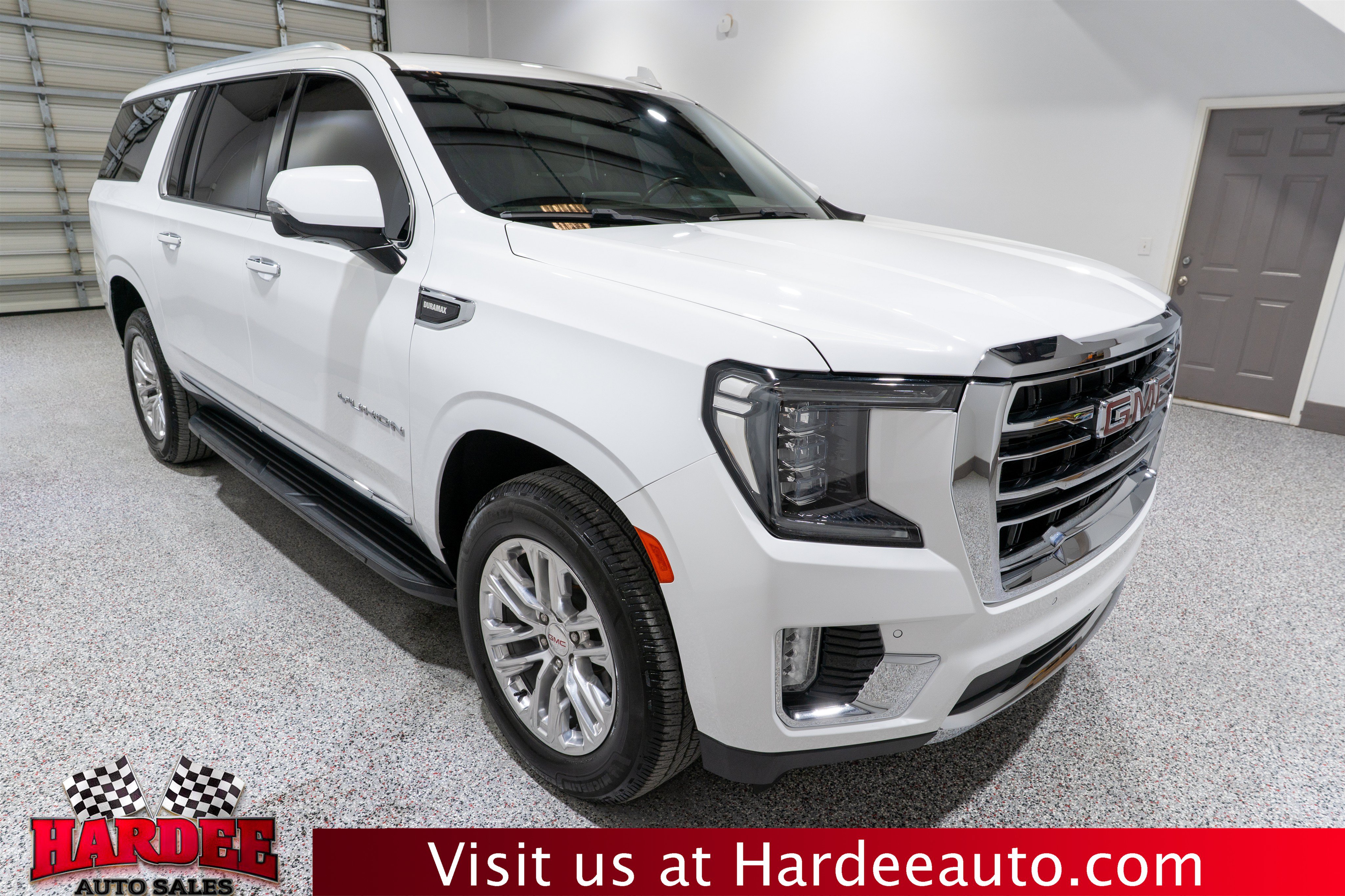 Used 2022 GMC Yukon XL SLT w/ SLT Premium Package RWD image 6
