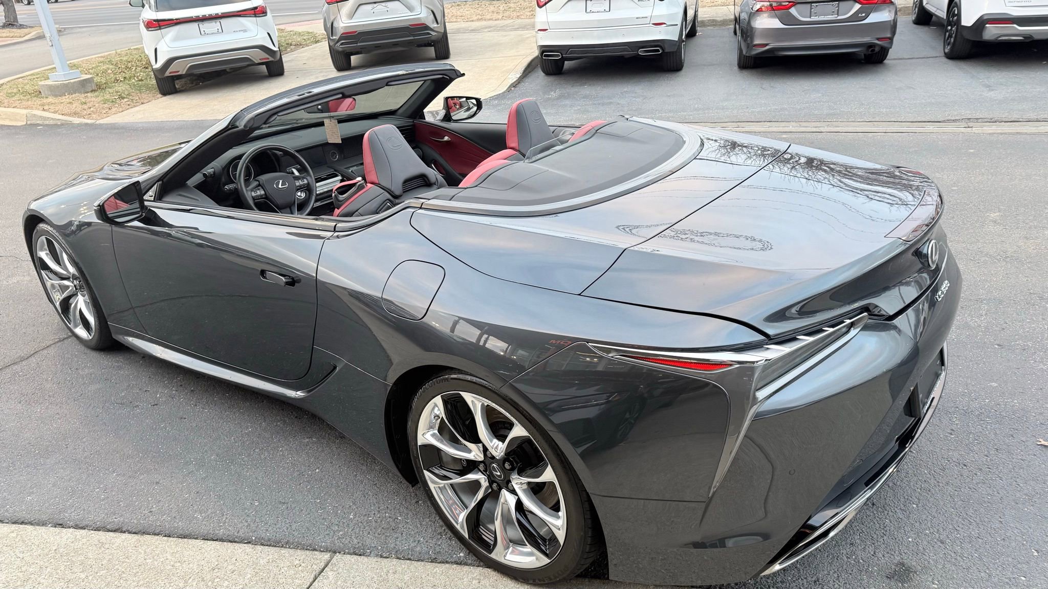 Used 2021 Lexus LC 500 Convertible image 41