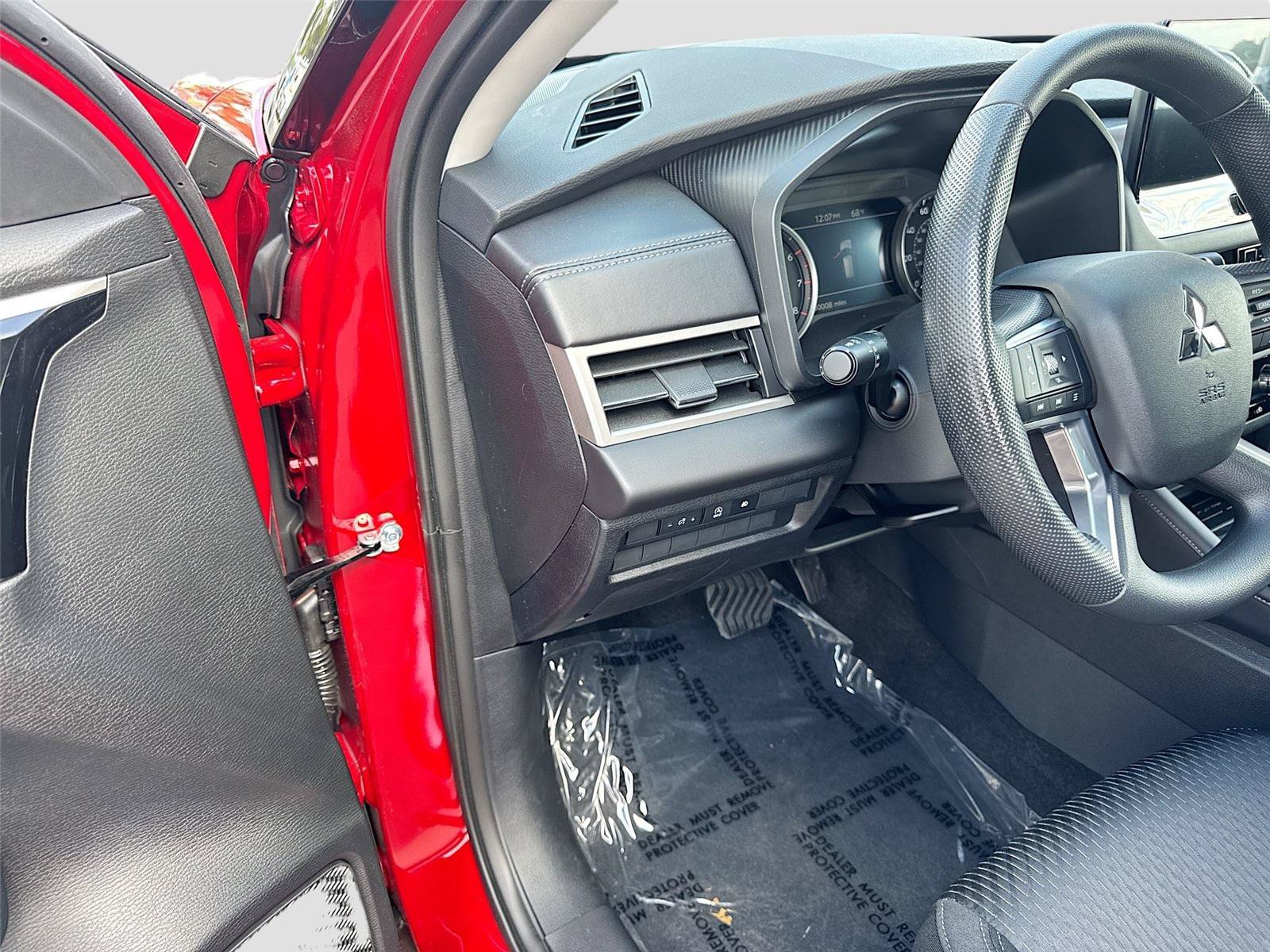 New 2026 Mitsubishi Outlander ES FWD image 7