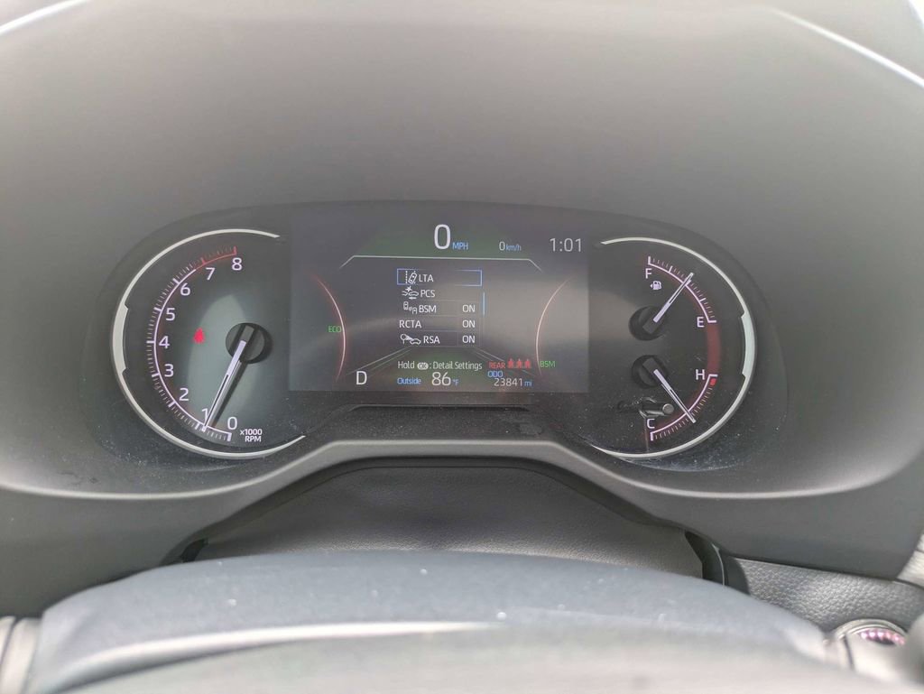 Used 2023 Toyota RAV4 XLE w/ Convenience Package FWD image 28