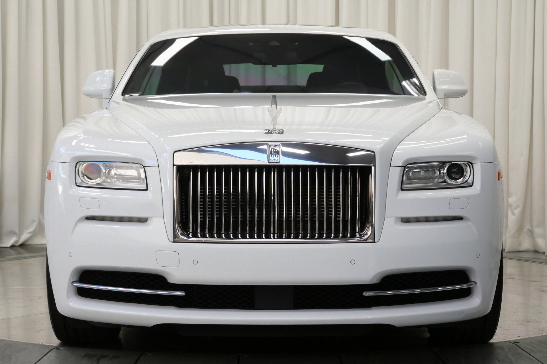 Used 2016 Rolls-Royce Wraith RWD image 49