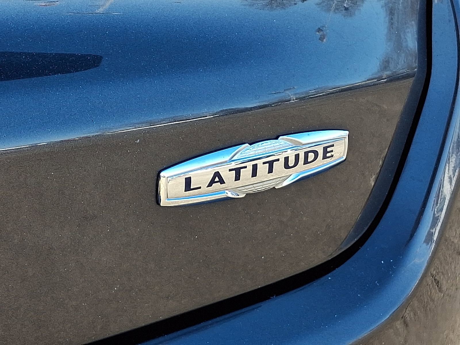 Used 2020 Jeep Compass Latitude w/ Cold Weather Group image 29