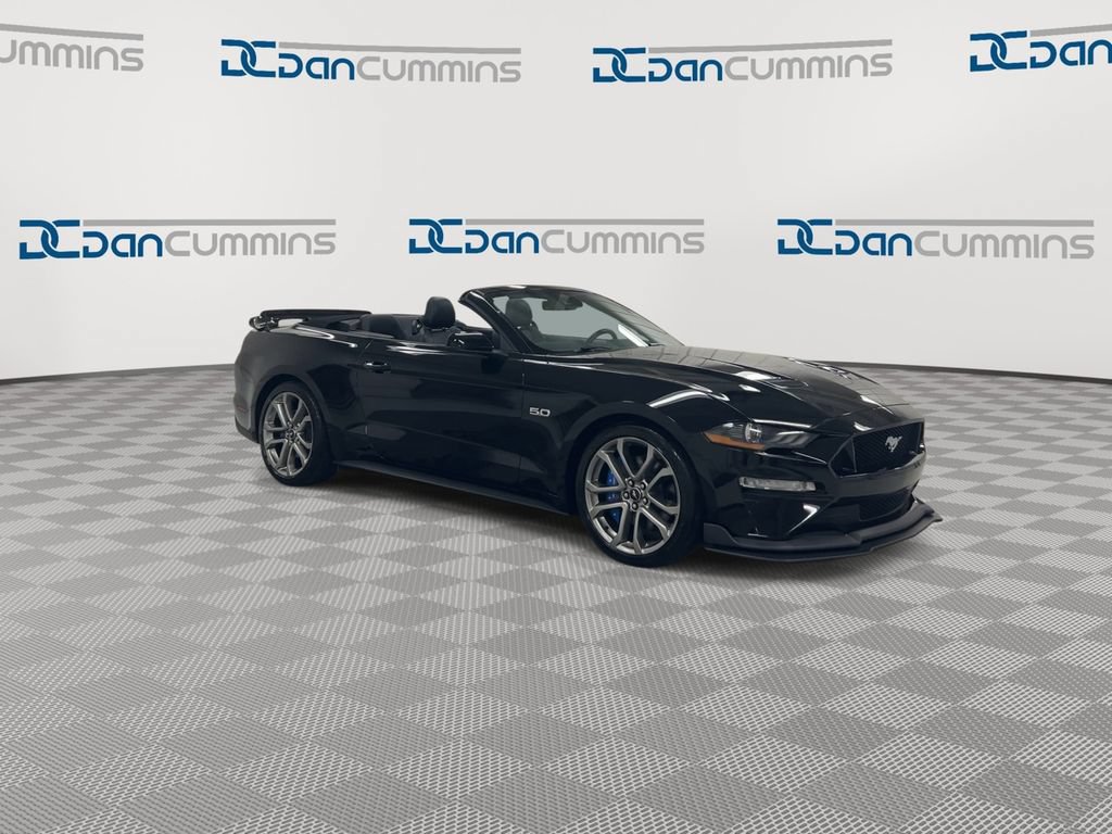 Used 2022 Ford Mustang GT Premium w/ Equipment Group 401A RWD image 2
