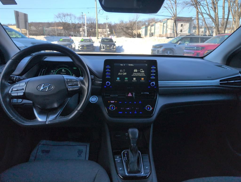 Used 2020 Hyundai Ioniq SEL image 13