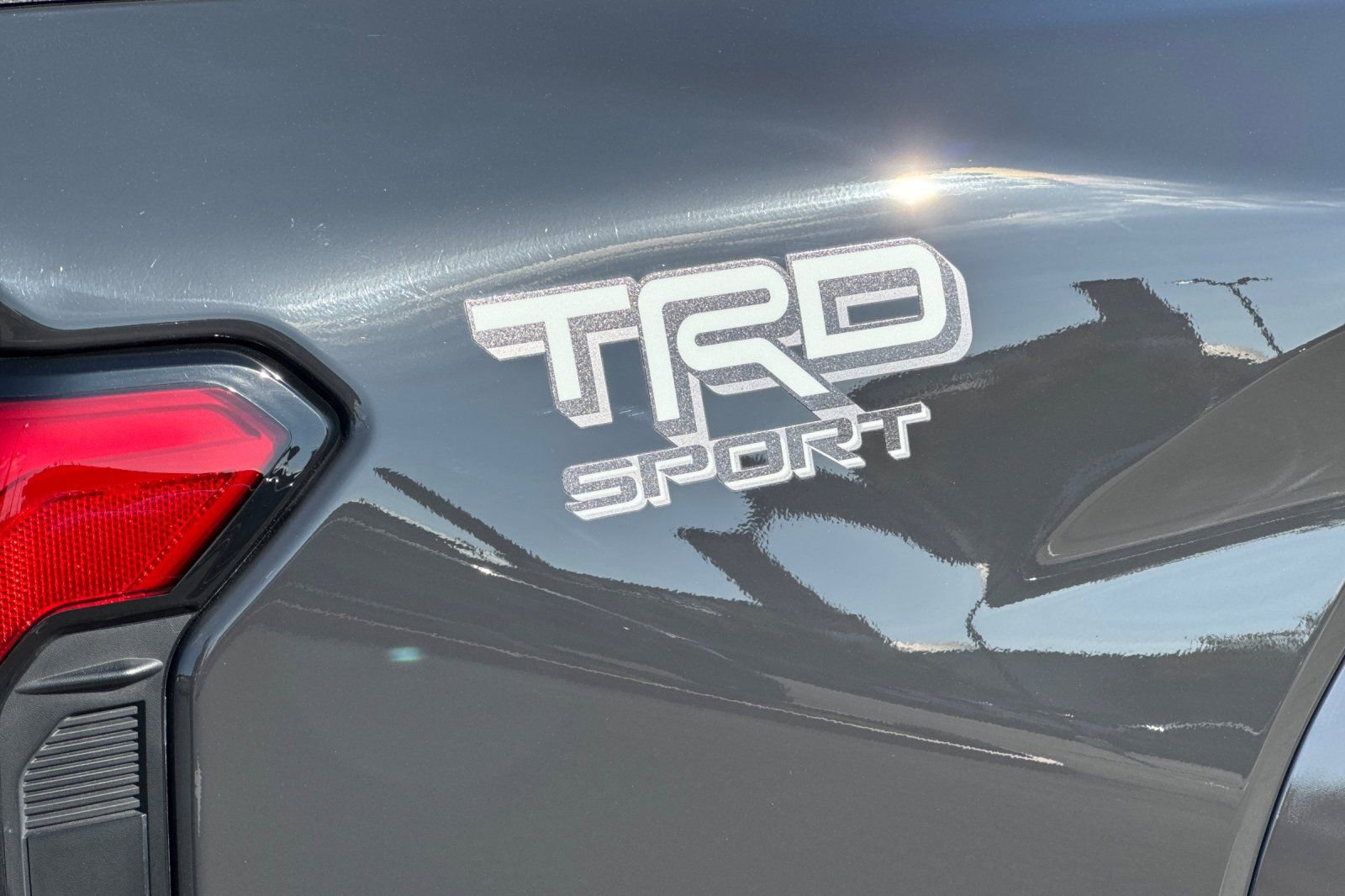 Used 2025 Toyota Tacoma TRD Sport AWD/4WD image 12