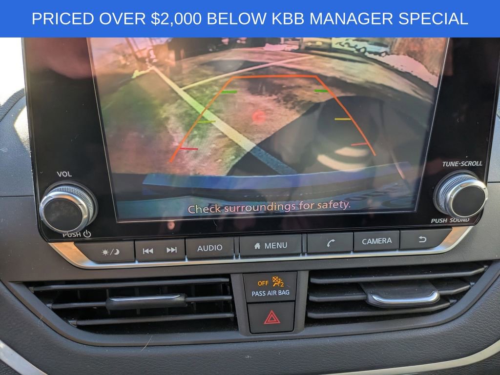 Used 2022 Nissan Altima 2.5 SR image 17