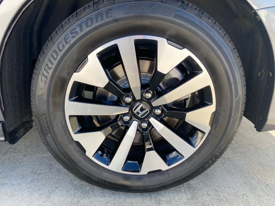 Certified 2026 Honda Odyssey EX-L image 26