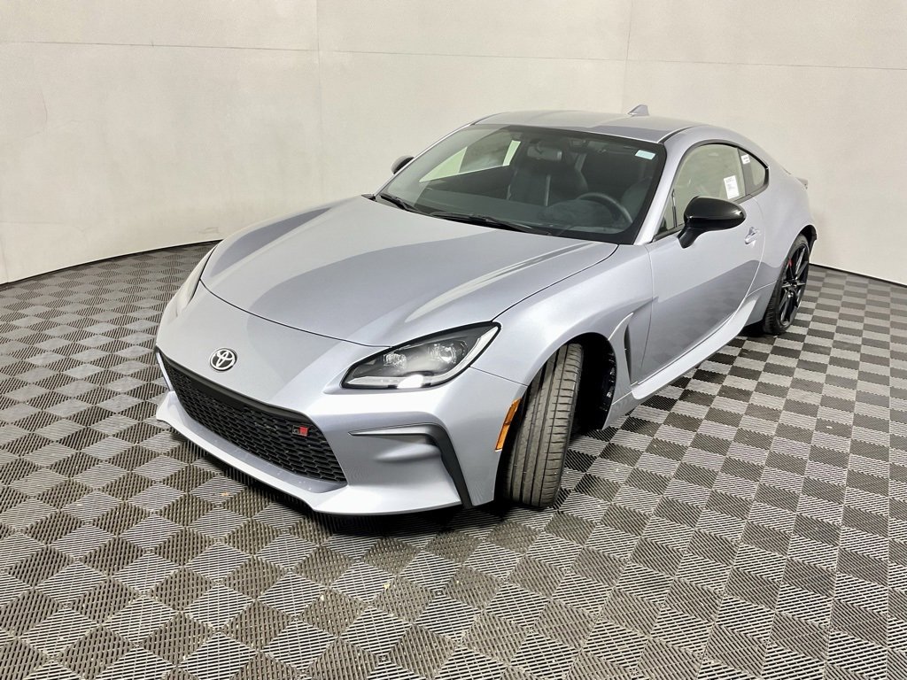 New 2025 Toyota GR86 Premium image 8