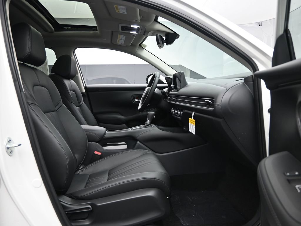 New 2026 Honda HR-V EX-L image 24
