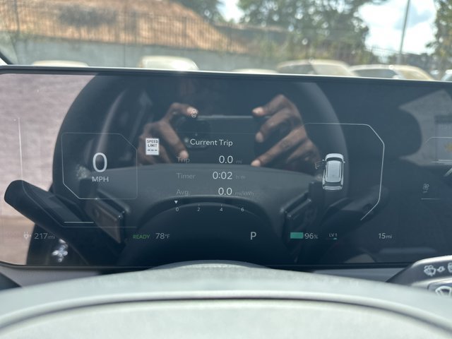 New 2027 Kia EV3 FWD image 9