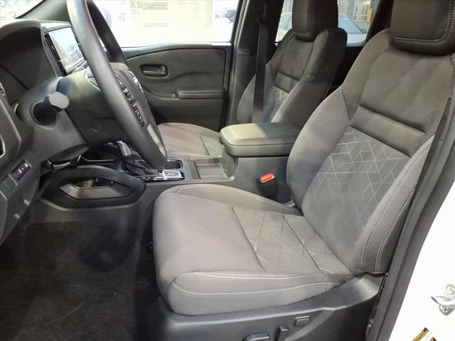 New 2026 Nissan Frontier SV image 11