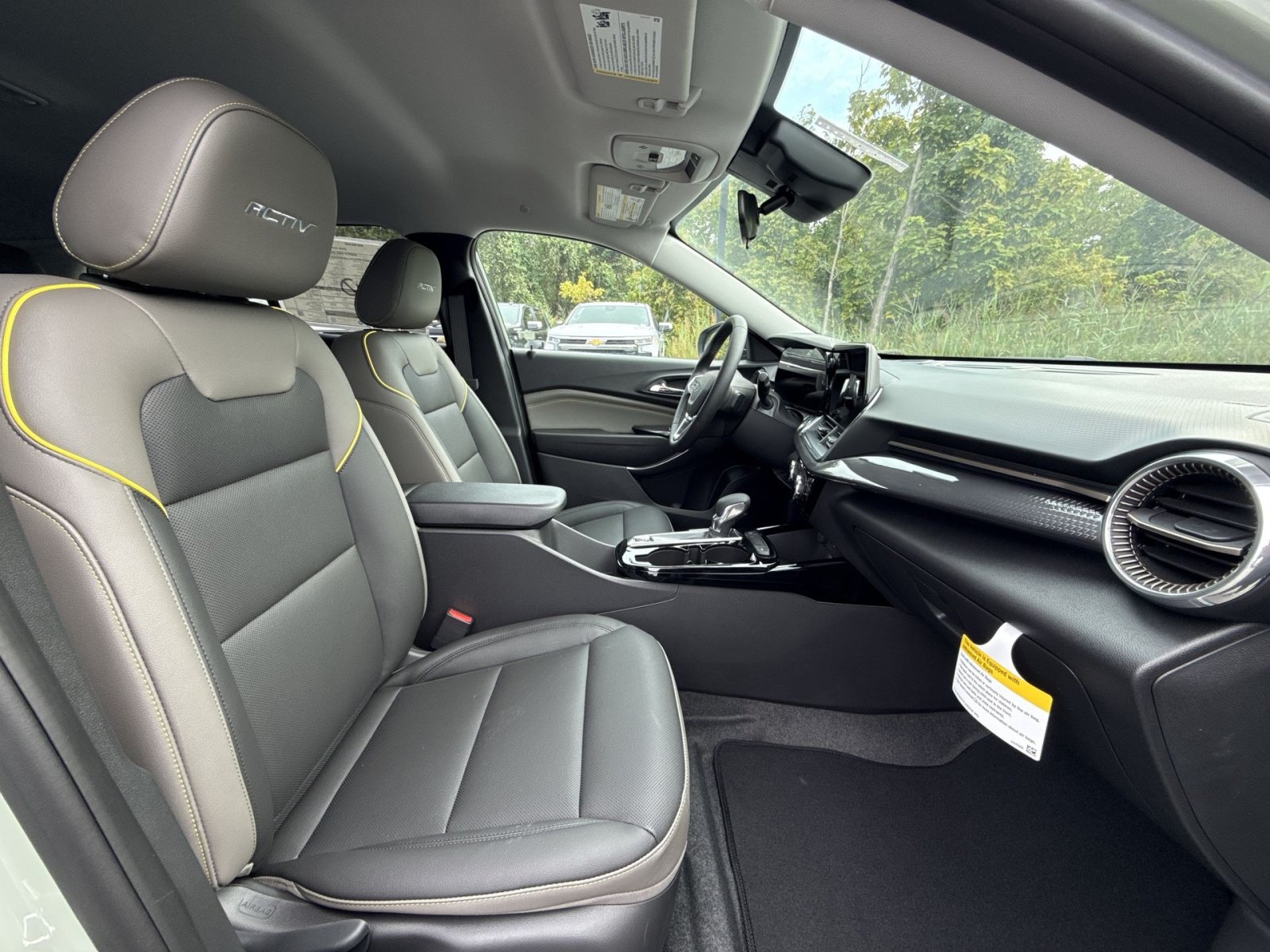 New 2026 Chevrolet Trax ACTIV w/ Driver Confidence Package FWD image 27