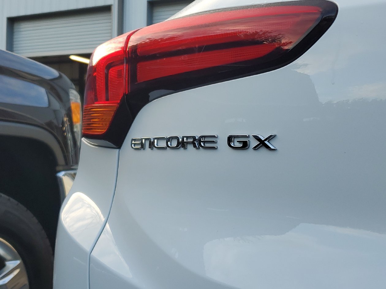 Used 2024 Buick Encore GX Preferred FWD image 7