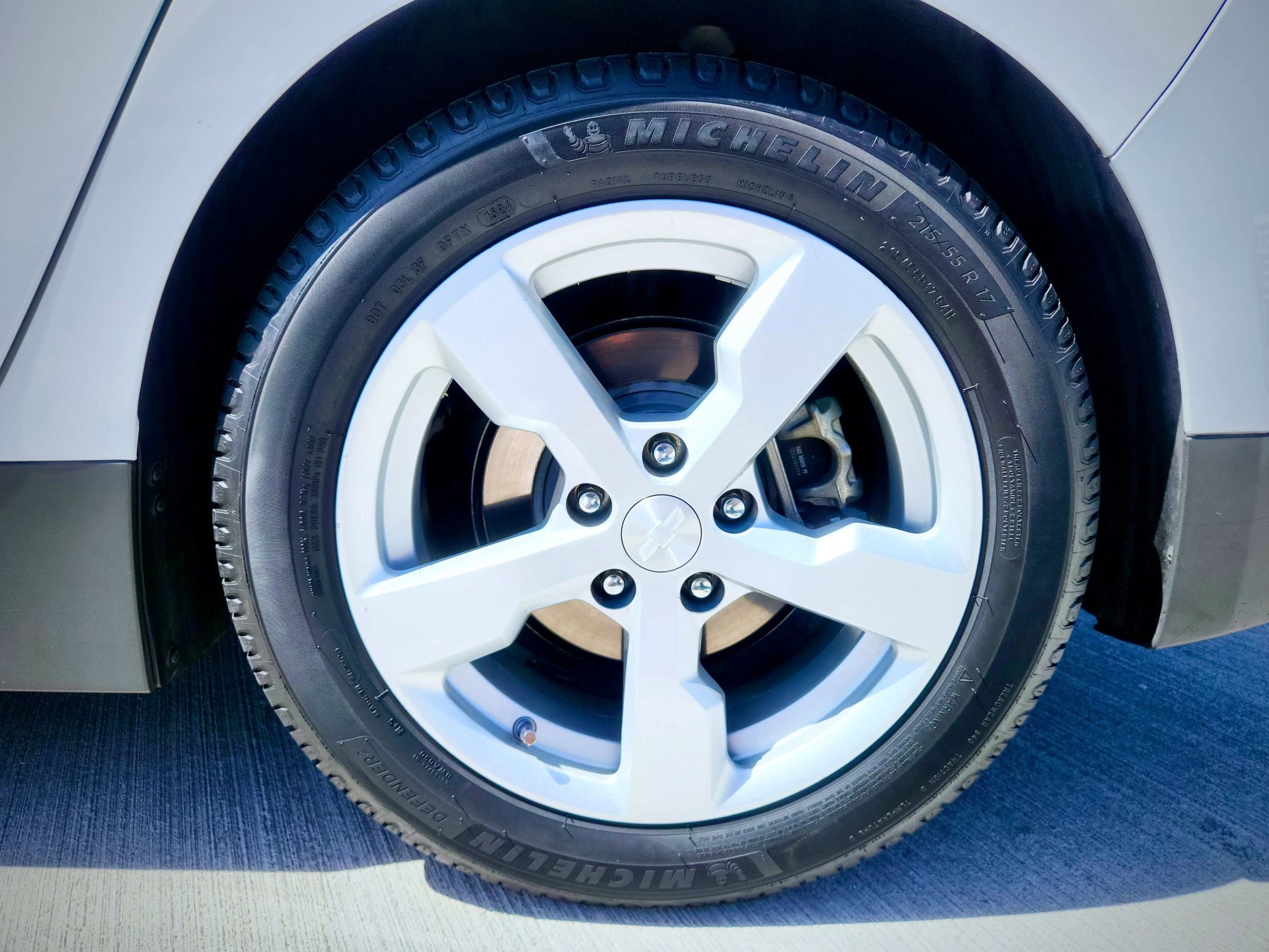 Used 2013 Chevrolet Volt Premium w/ Premium Trim Package image 25