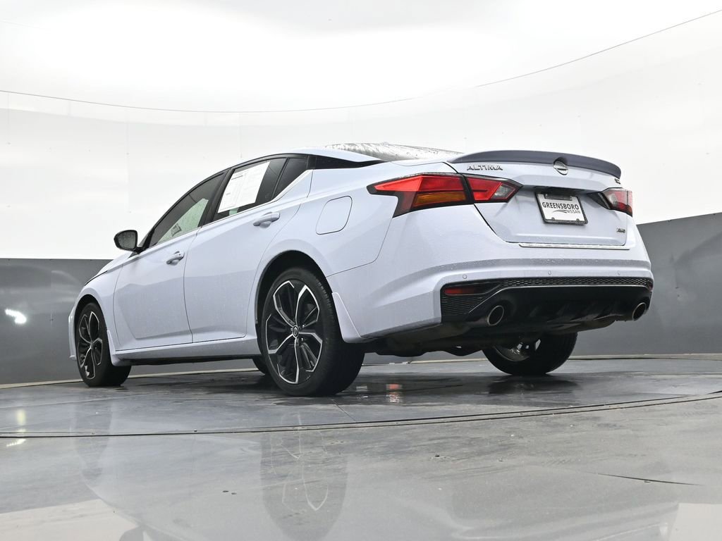 Used 2023 Nissan Altima 2.5 SR w/ SR Premium Package AWD/4WD image 41