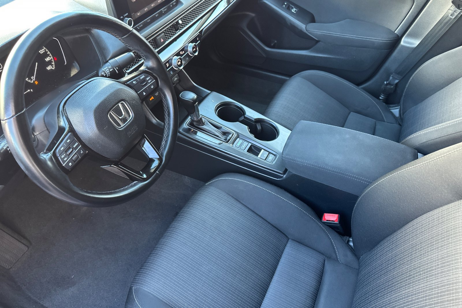 Used 2023 Honda Civic EX image 10