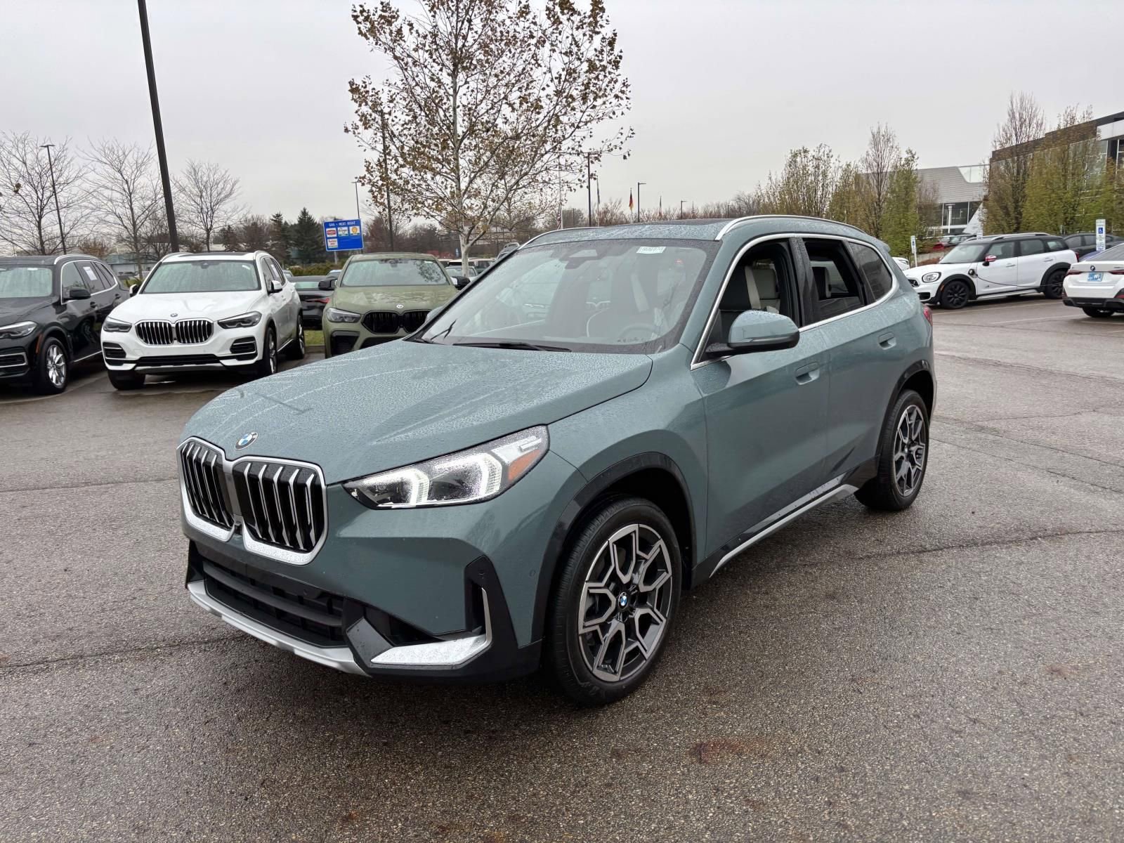 New 2026 BMW X1 xDrive28i w/ Technology Package image 3
