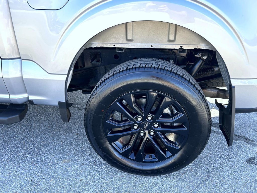 Used 2025 Ford F150 Lariat w/ Equipment Group 501A Mid AWD/4WD image 25