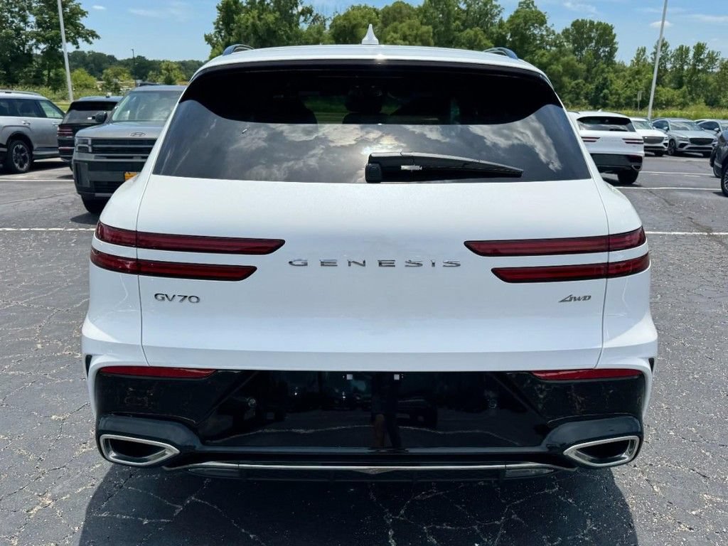 New 2026 Genesis GV70 2.5T Sport Prestige AWD/4WD image 4
