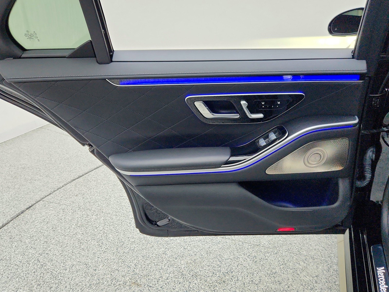 Certified 2024 Mercedes-Benz S 580 4MATIC Sedan image 28