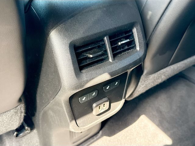 Used 2020 Chevrolet Equinox Premier AWD/4WD image 31