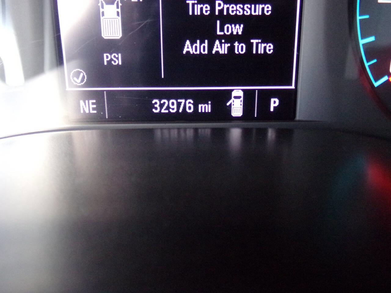 Used 2020 Chevrolet Colorado W/T w/ Custom Special Edition image 24