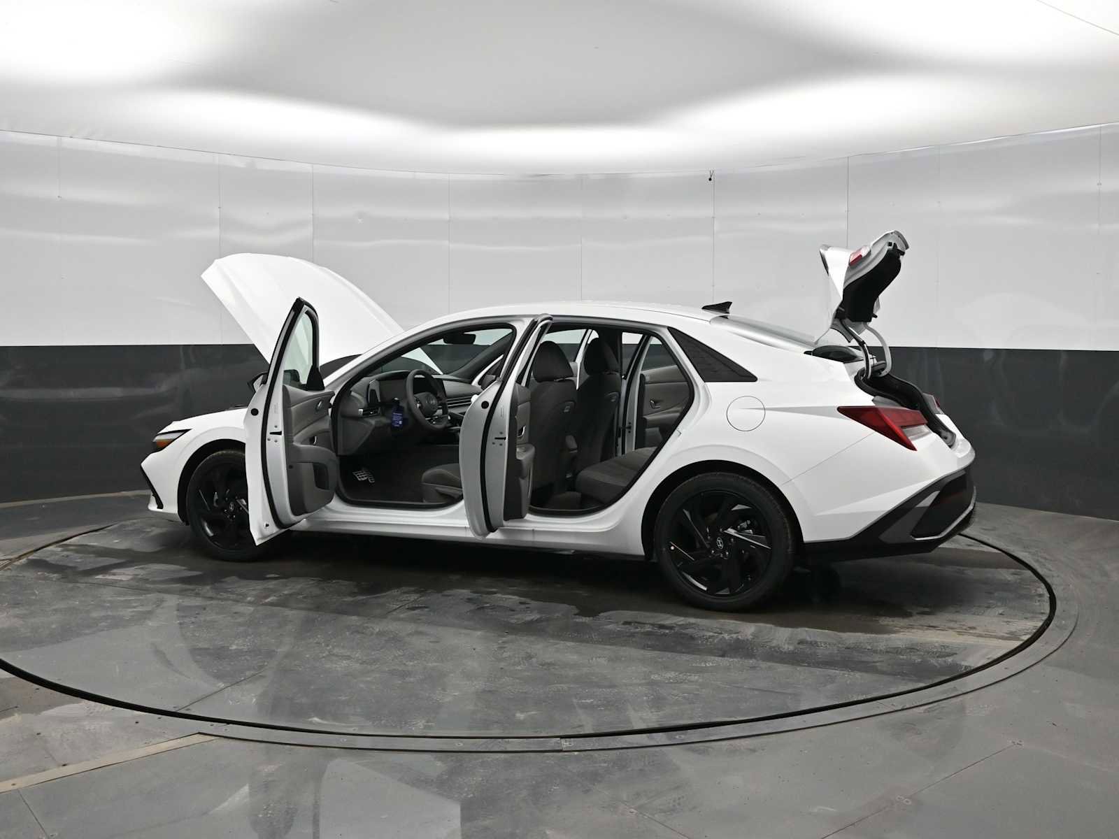 New 2026 Hyundai Elantra Sport image 43