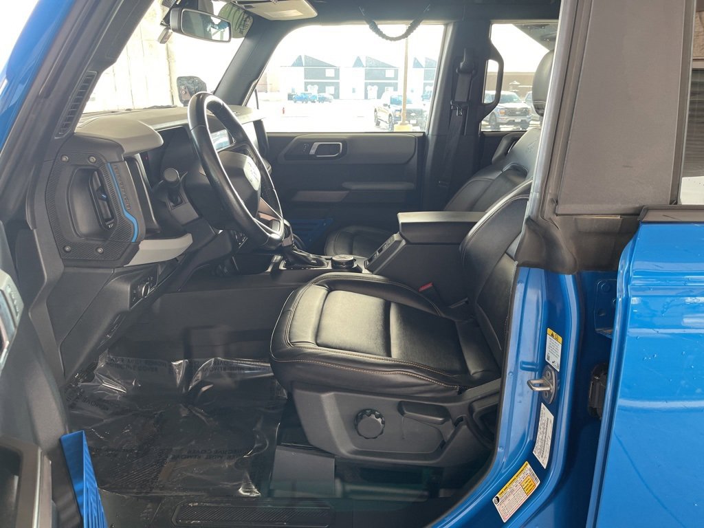 Used 2021 Ford Bronco Badlands image 12