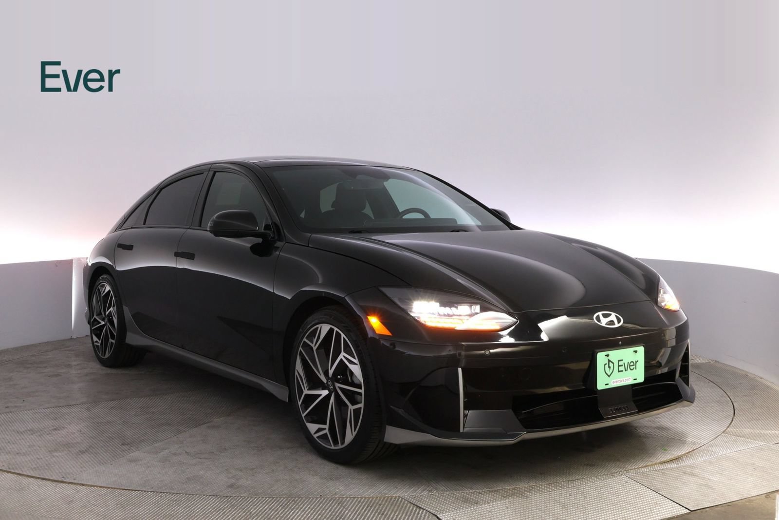 Used 2023 Hyundai Ioniq 6 Limited RWD image 13