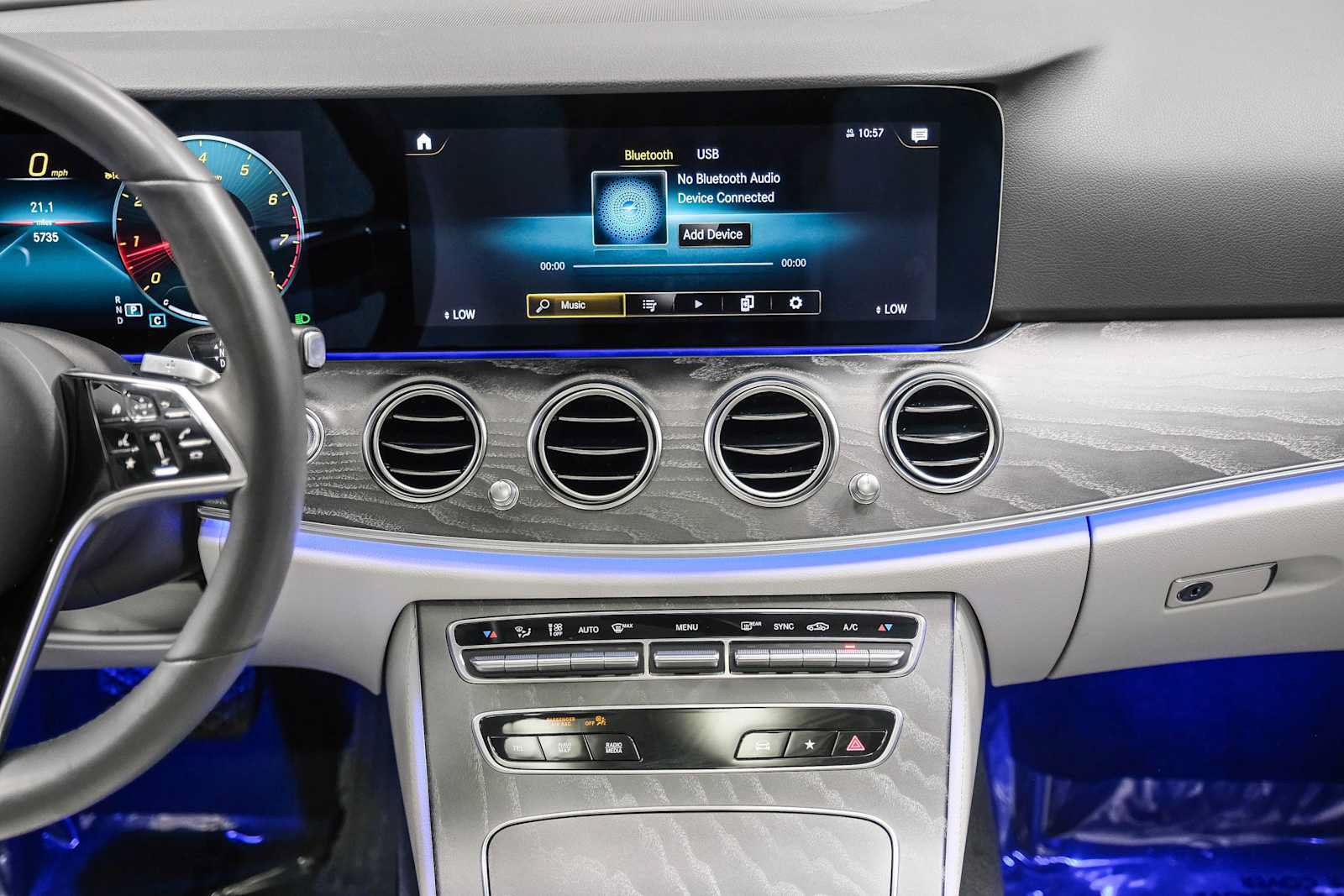 Used 2023 Mercedes-Benz E 350 Sedan image 14