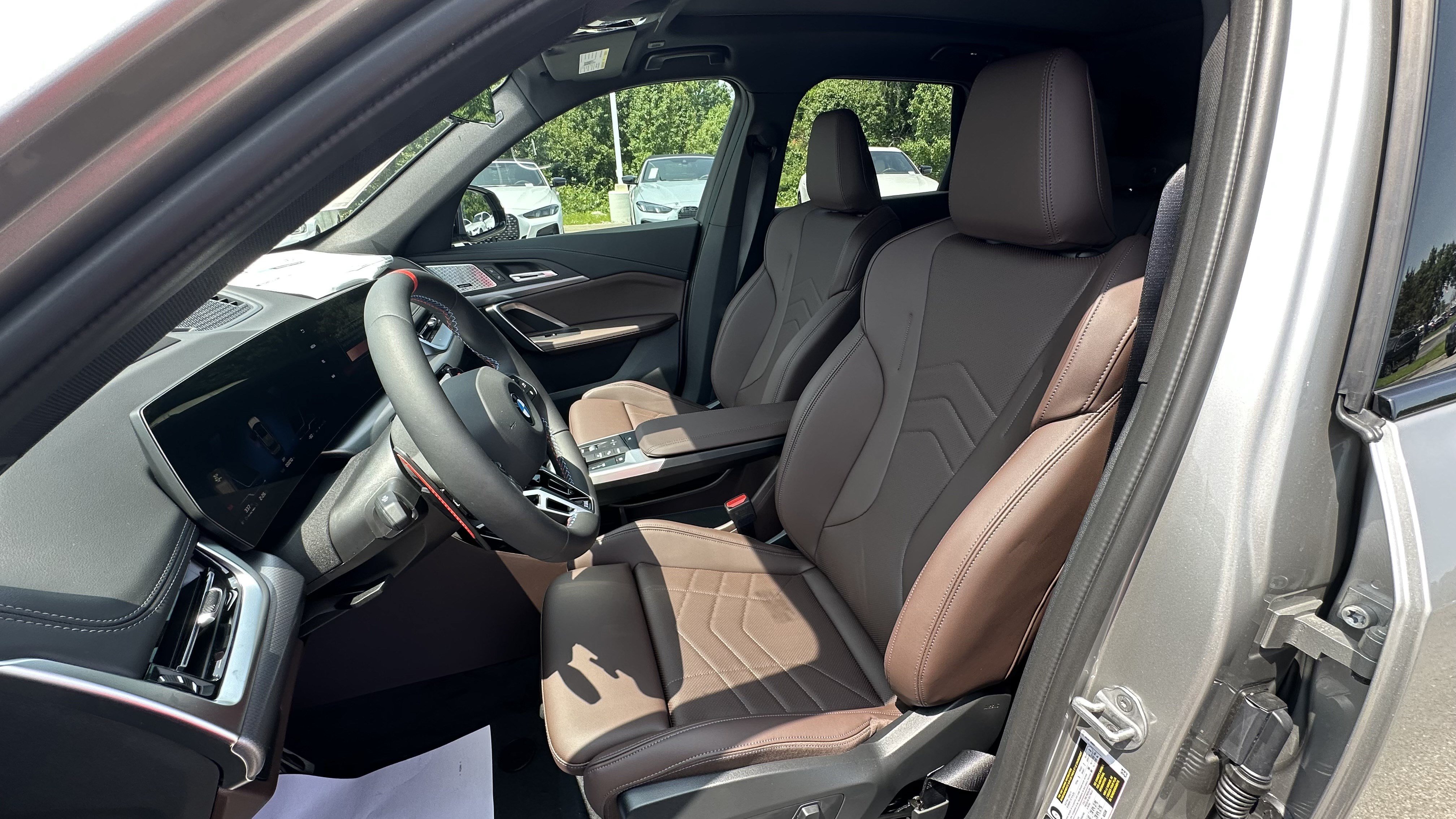 Used 2025 BMW X1 M35i w/ Premium Package AWD/4WD image 16