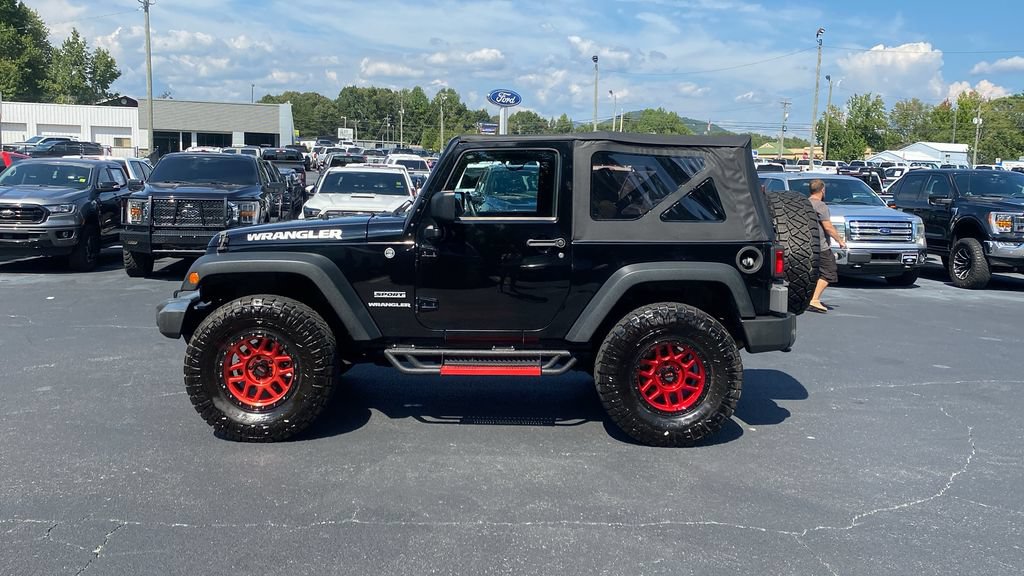 Used 2012 Jeep Wrangler Sport AWD/4WD image 8