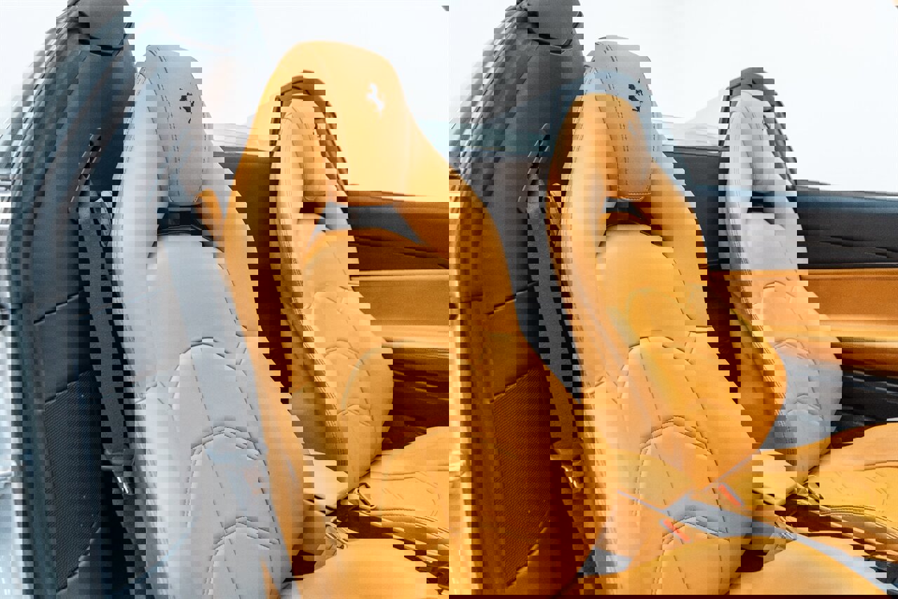 Used 2018 Ferrari 488 Spider image 40