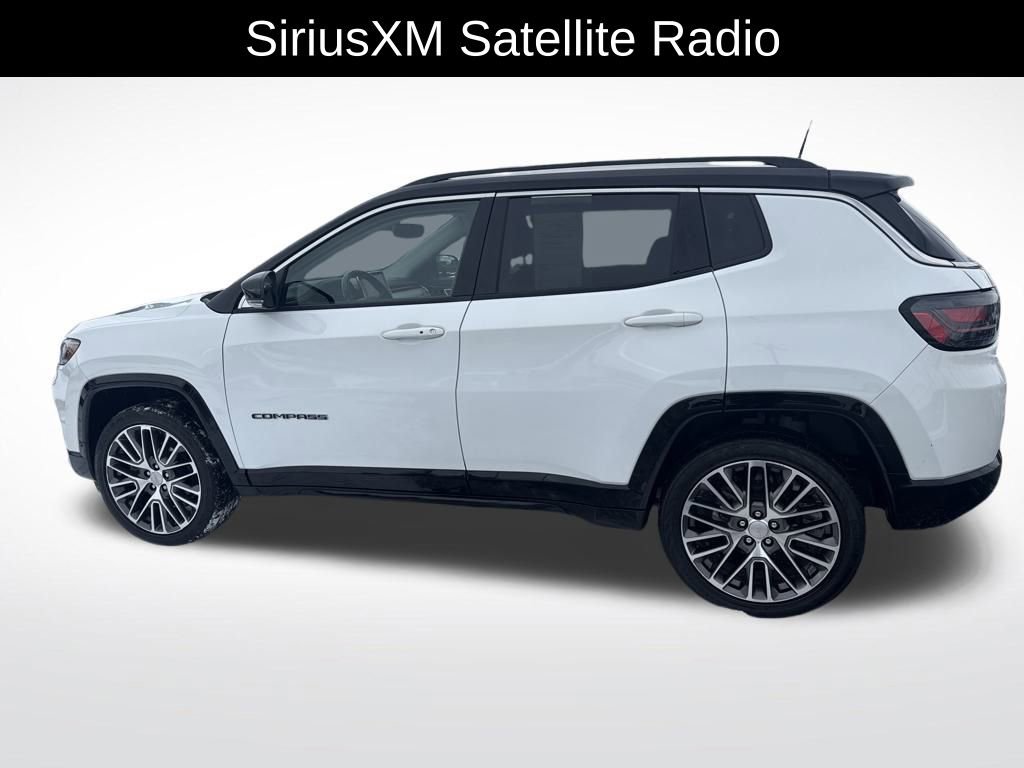 Certified 2022 Jeep Compass Limited w/ Elite Group image 8