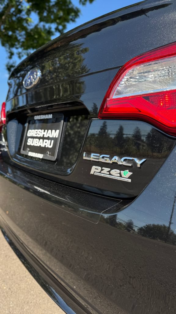 Used 2017 Subaru Legacy 2.5i Limited AWD/4WD image 38