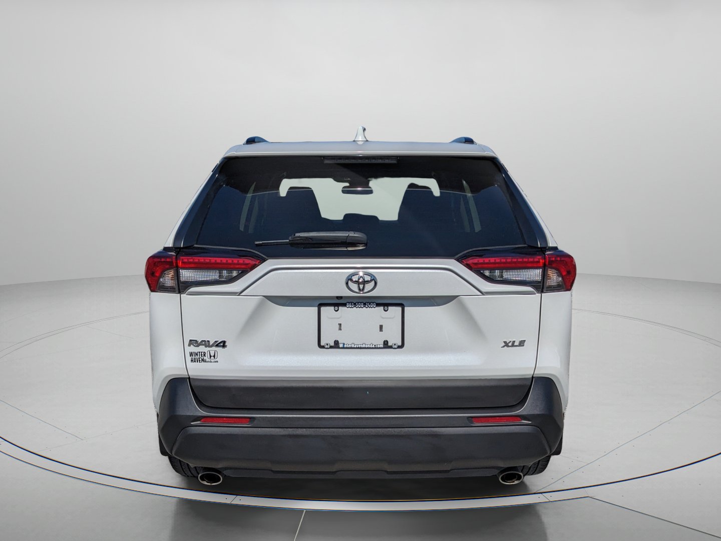 Used 2024 Toyota RAV4 XLE Premium FWD image 7