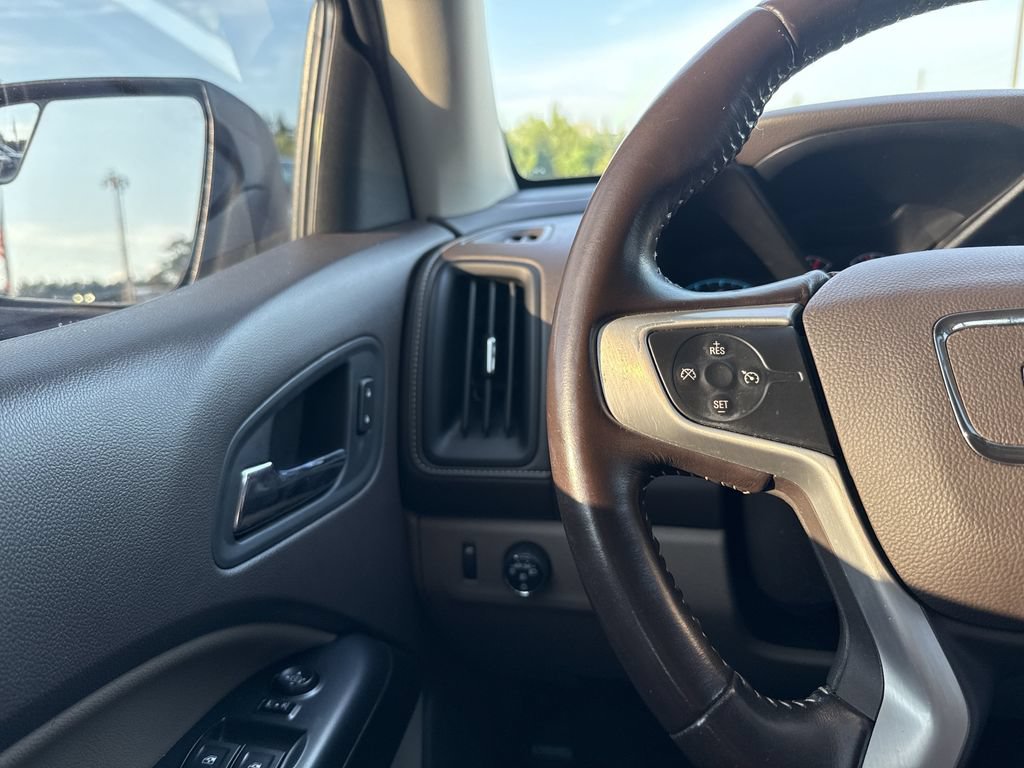 Used 2017 GMC Canyon SLT w/ Trailering Package AWD/4WD image 16