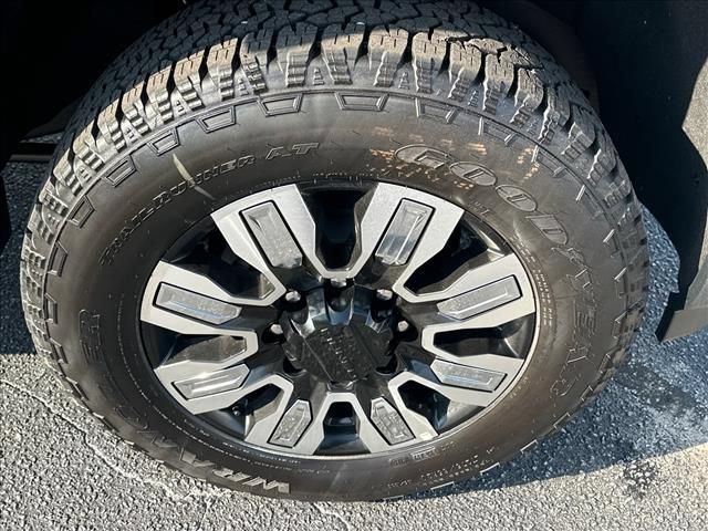New 2026 GMC Sierra 2500 Denali w/ Denali Reserve Package AWD/4WD image 15