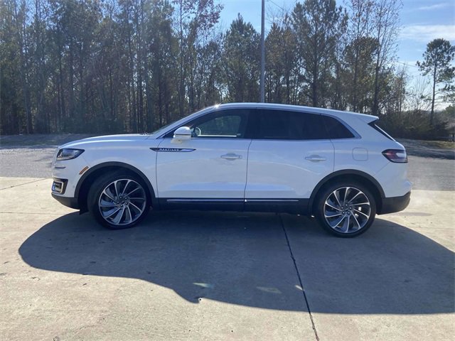 Used 2020 Lincoln Nautilus Reserve w/ Equipment Group 202A image 4