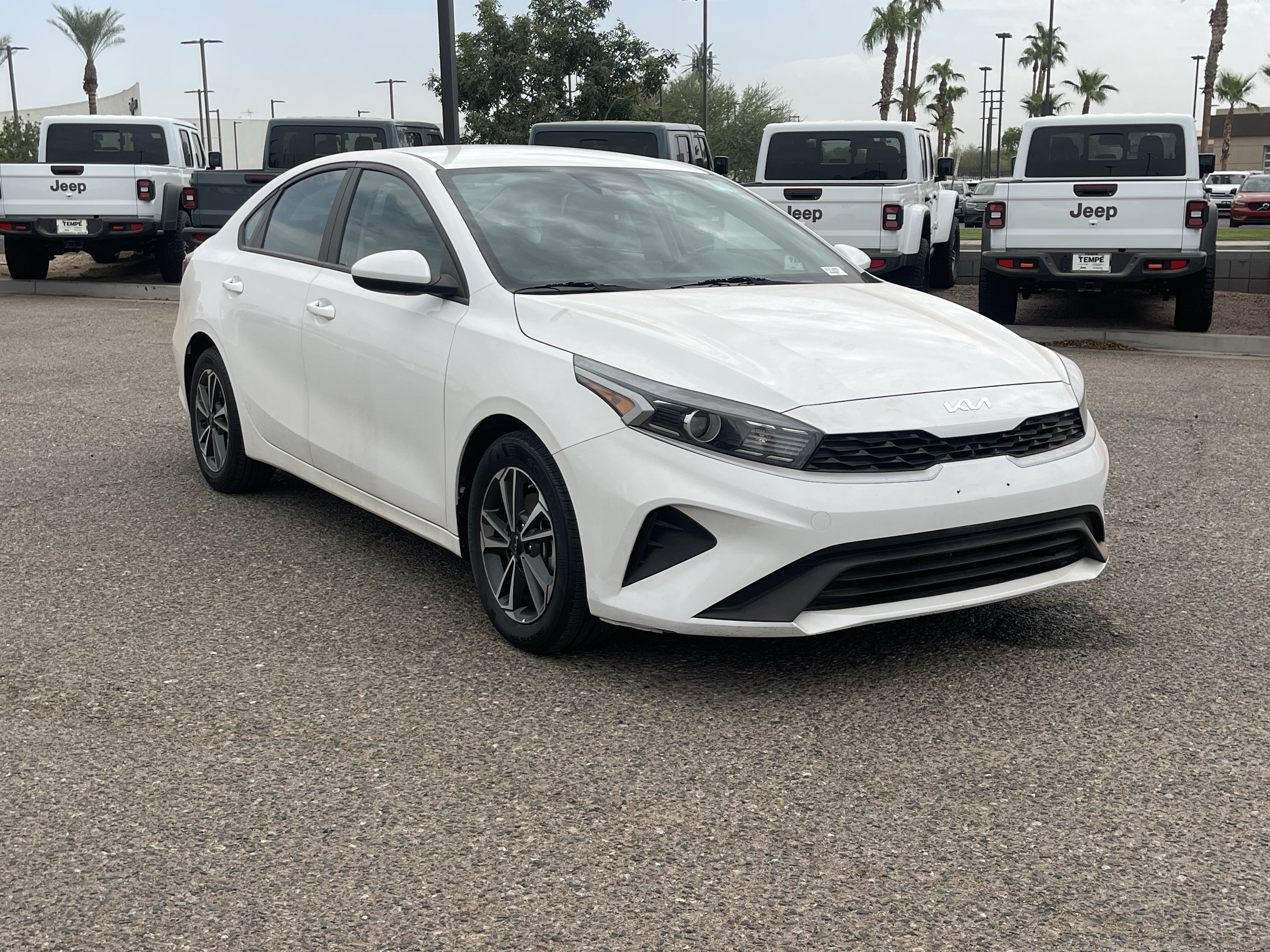 Certified 2024 Kia Forte LXS FWD image 7