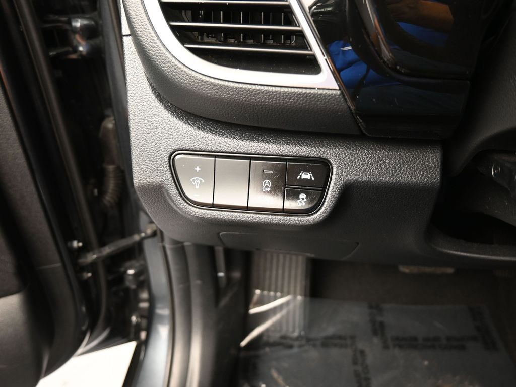 Used 2022 Kia Seltos EX image 36